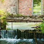 Hotel Domaine De La Courbe 3*