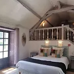 Domaine De La Courbe 3* Le Lude