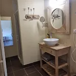 Domaine De La Courbe Hotel