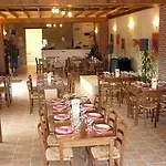 Domaine De La Courbe 3* Le Lude