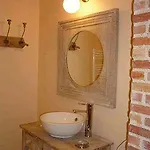Domaine De La Courbe Hotel
