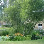 Domaine De La Courbe