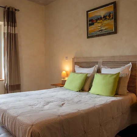 Hotel Domaine De La Courbe Le Lude