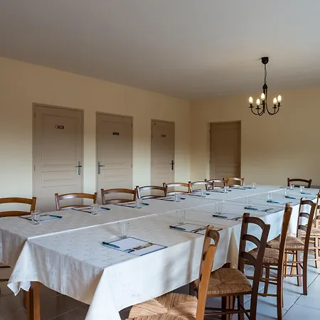 Domaine De La Courbe 3* Le Lude