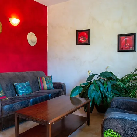 Domaine De La Courbe Hotel