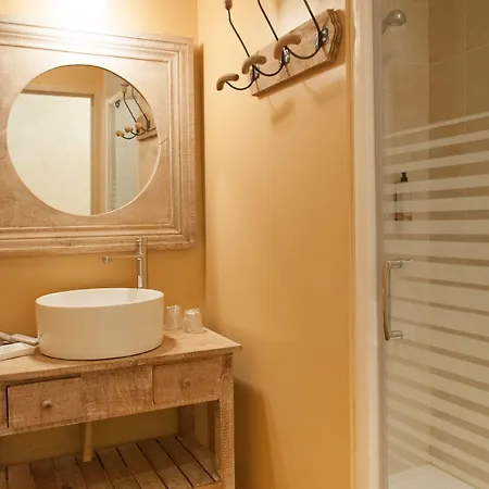 Hotel Domaine De La Courbe