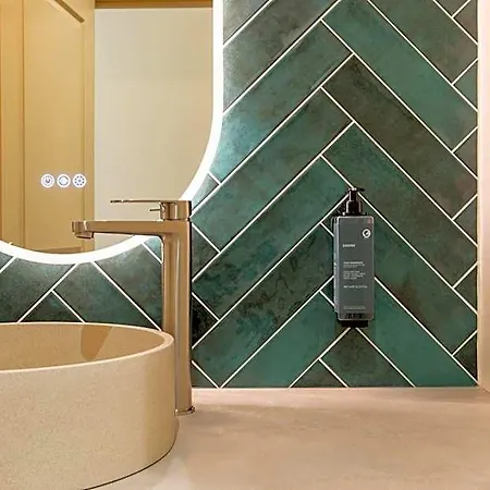 Domaine De La Courbe Hotel 3*