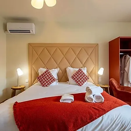 Domaine De La Courbe Hotel Le Lude