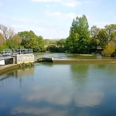 Domaine De La Courbe 3* Le Lude