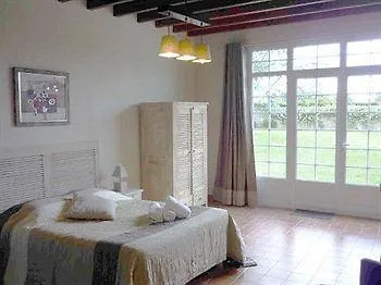 Hotel Domaine De La Courbe 3*