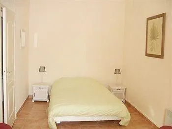 Domaine De La Courbe Le Lude