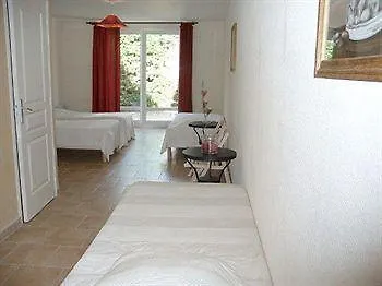 Hotel Domaine De La Courbe 3*