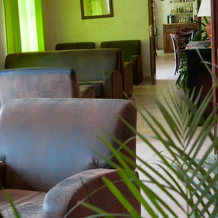 Hotel Domaine De La Courbe 3*