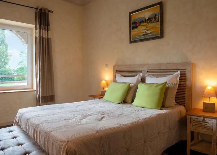 Hotel Domaine De La Courbe Le Lude