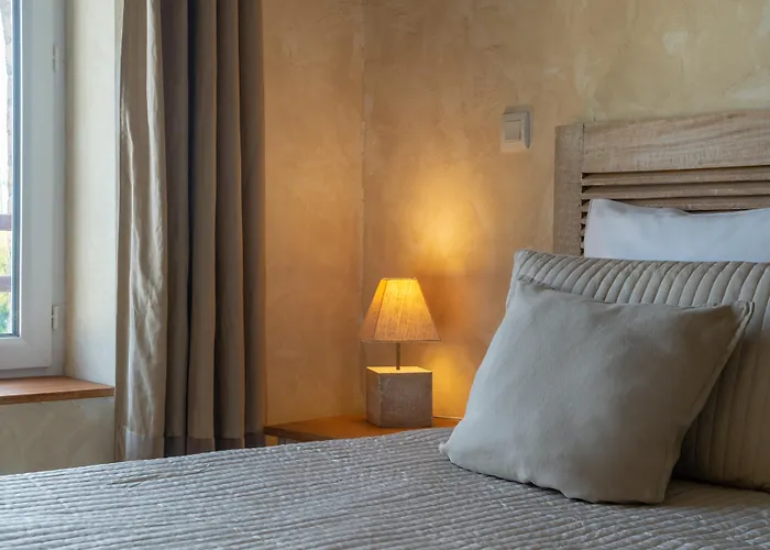 Domaine De La Courbe Le Lude