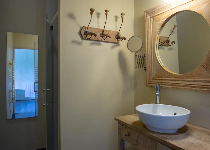 Domaine De La Courbe Le Lude