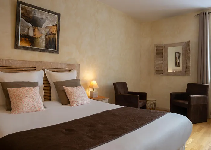 Hotel Domaine De La Courbe Le Lude