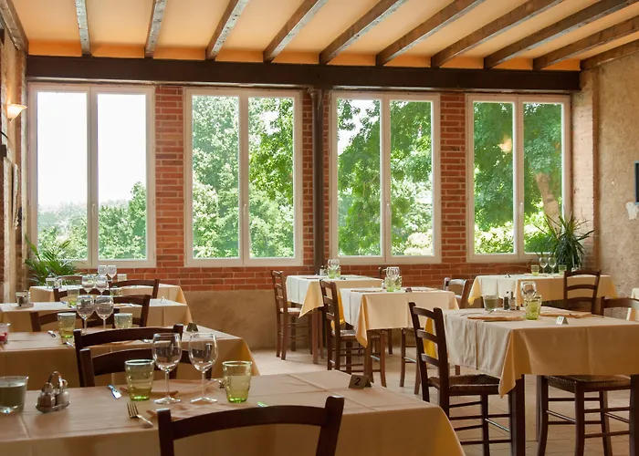 Domaine De La Courbe Le Lude