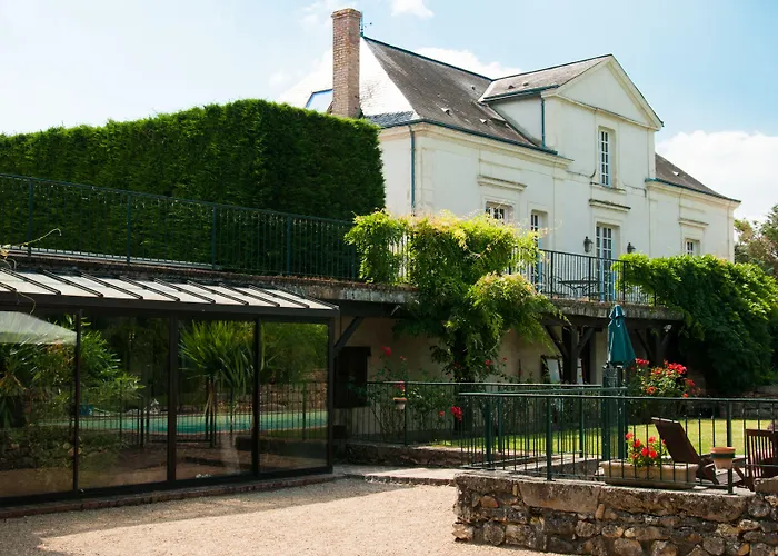 Domaine De La Courbe 3* Le Lude