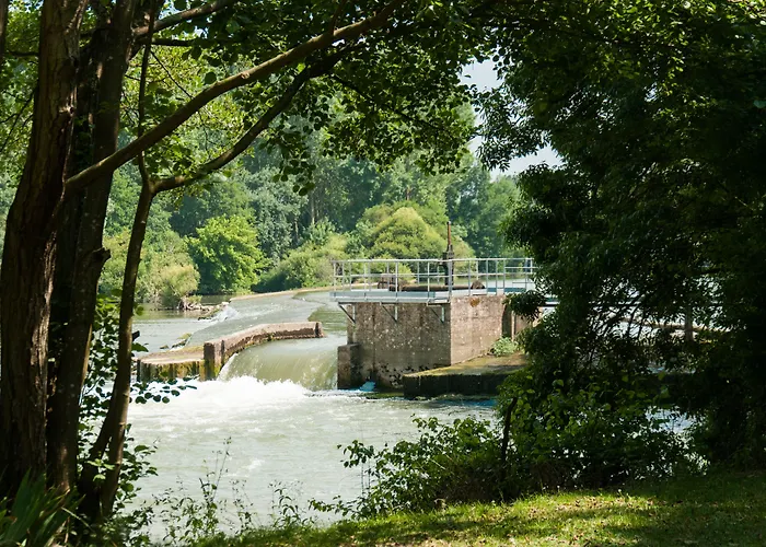 Hotel Domaine De La Courbe 3*