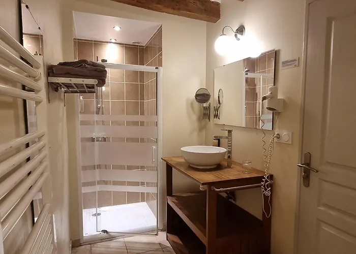 Domaine De La Courbe Le Lude