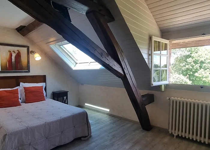 Hotel Domaine De La Courbe 3*