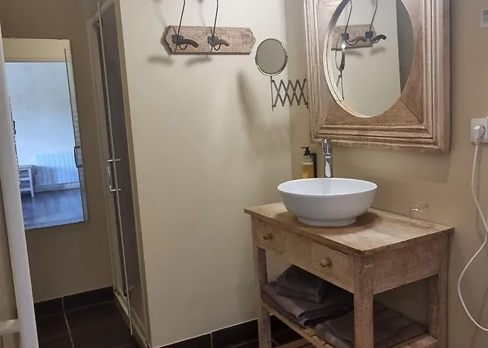 Domaine De La Courbe Hotel