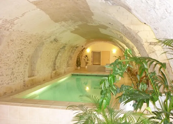 Hotel Domaine De La Courbe Le Lude