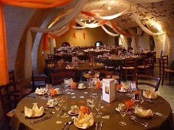 Domaine De La Courbe Le Lude