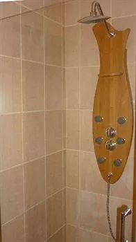 Hotel Domaine De La Courbe 3*