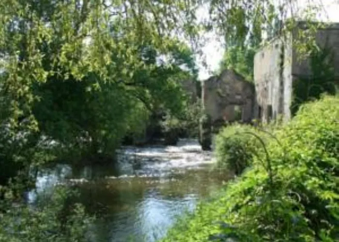 Hotel Domaine De La Courbe 3*